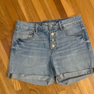 Old navy jean shorts